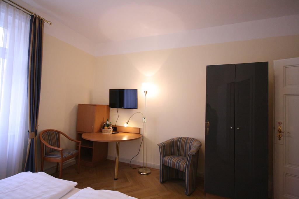 היידלברג Altstadt Hotel מראה חיצוני תמונה