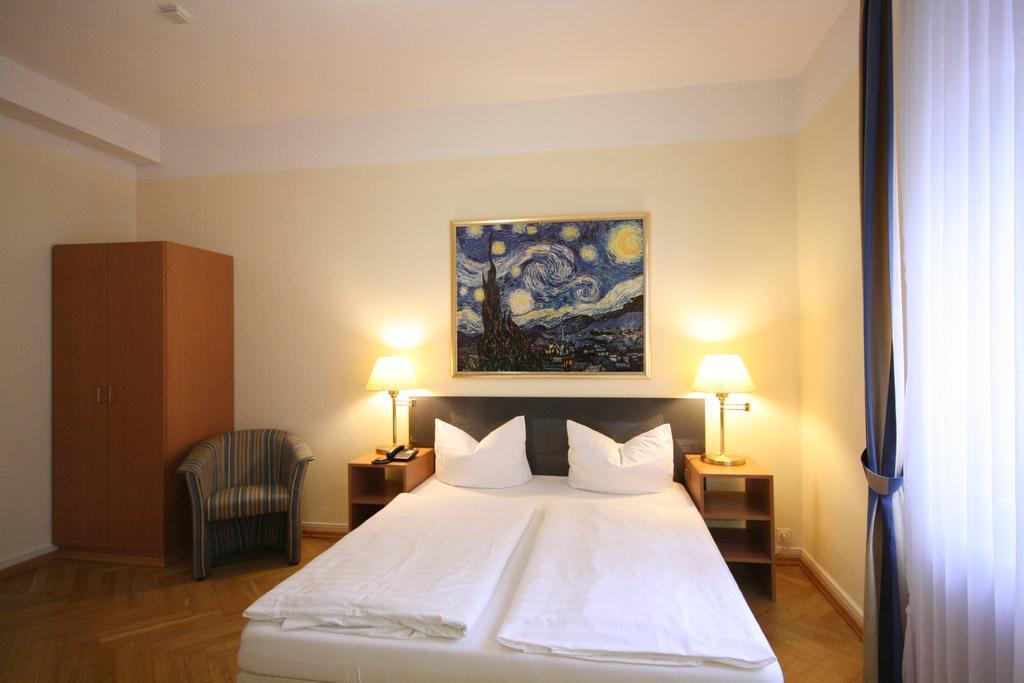 היידלברג Altstadt Hotel מראה חיצוני תמונה