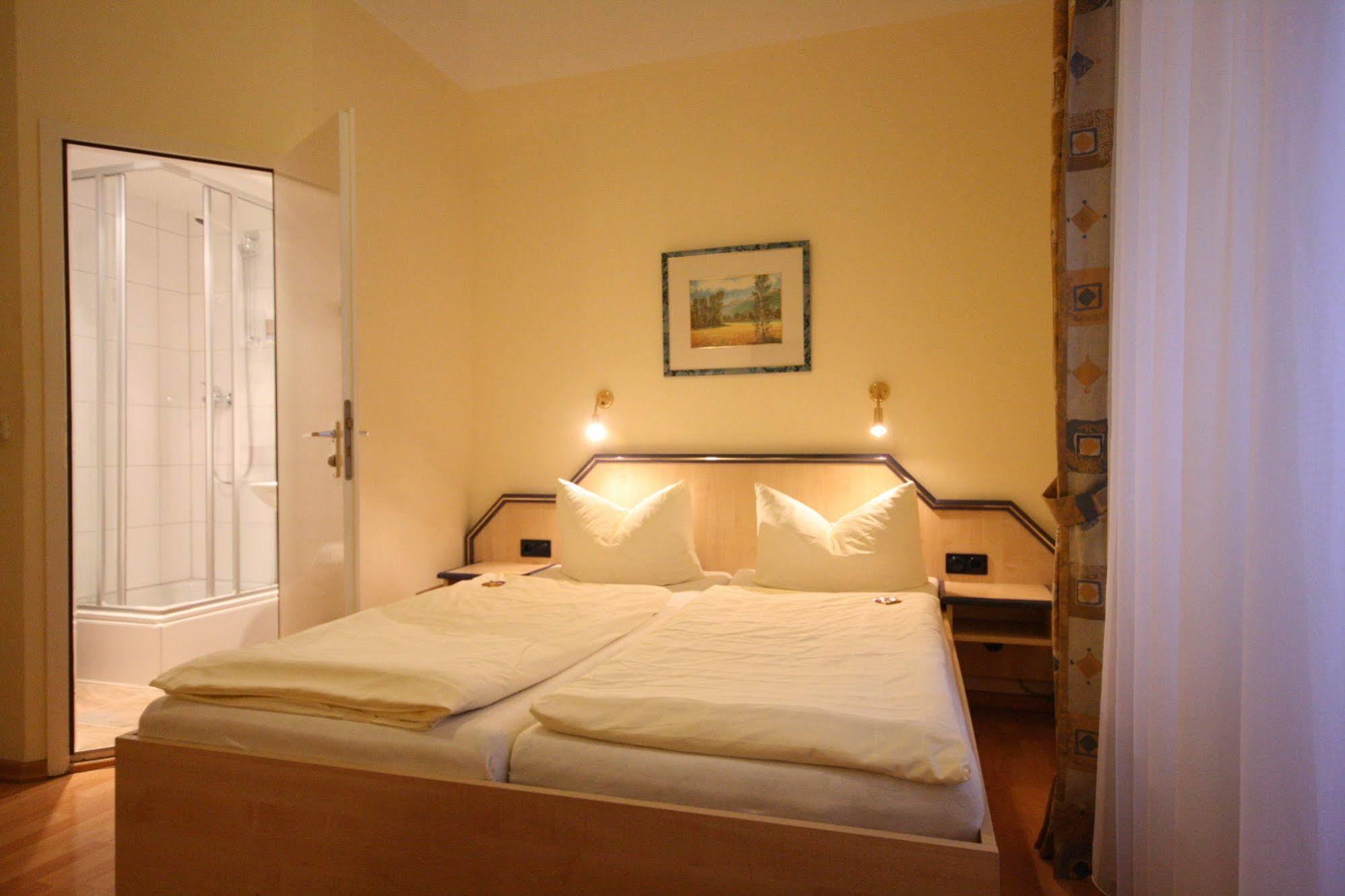 היידלברג Altstadt Hotel מראה חיצוני תמונה